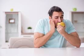 Your Jaw Clicks When You Eat — And It’s Getting Worse. Here’s What’s Really Happening